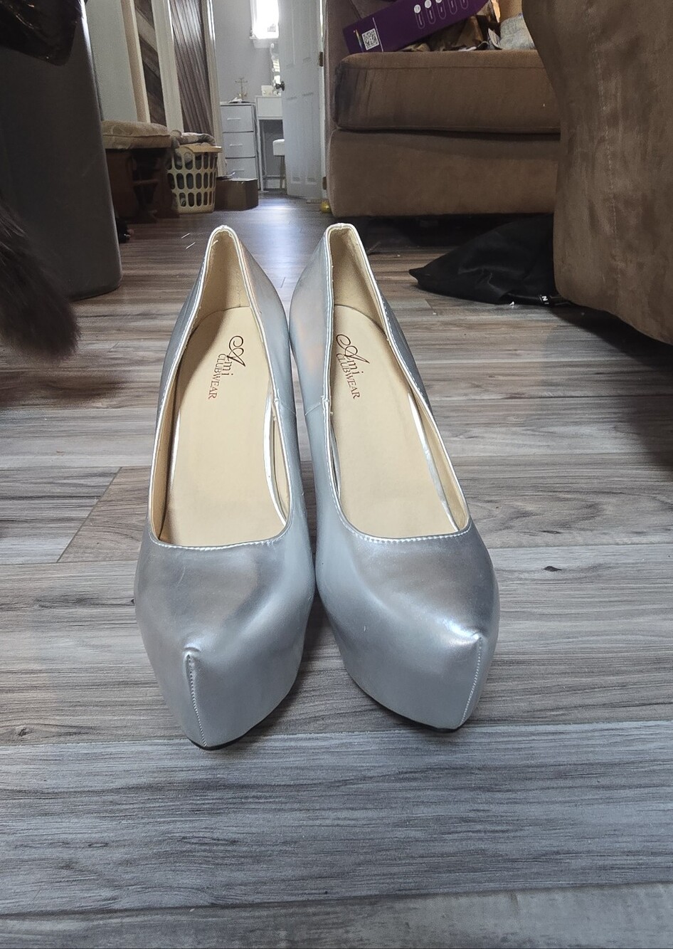 Ami Clubwear Metallic Silver womens Heels